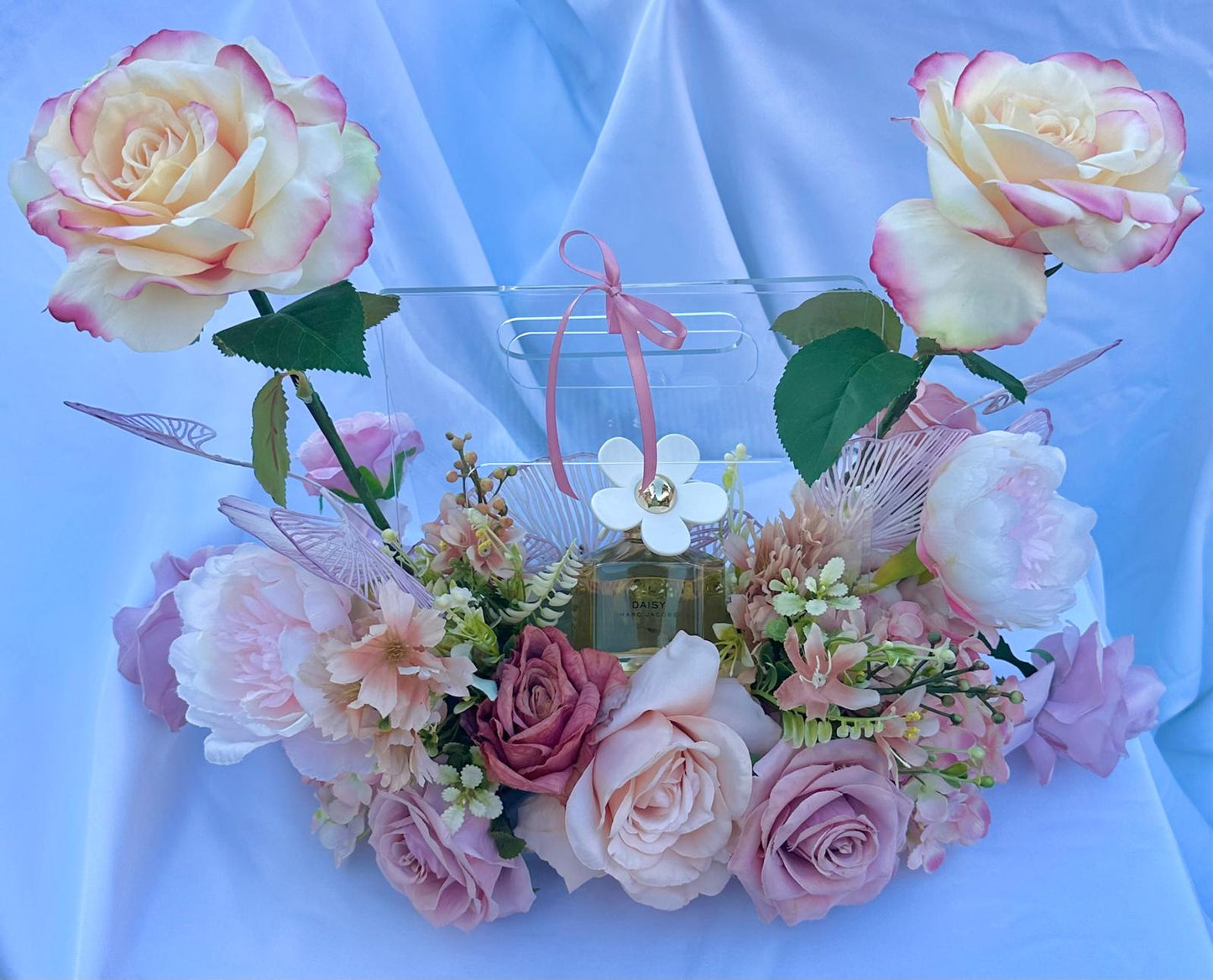 Timeless Silk Blooms in Acrylic with "Daisy" perfume